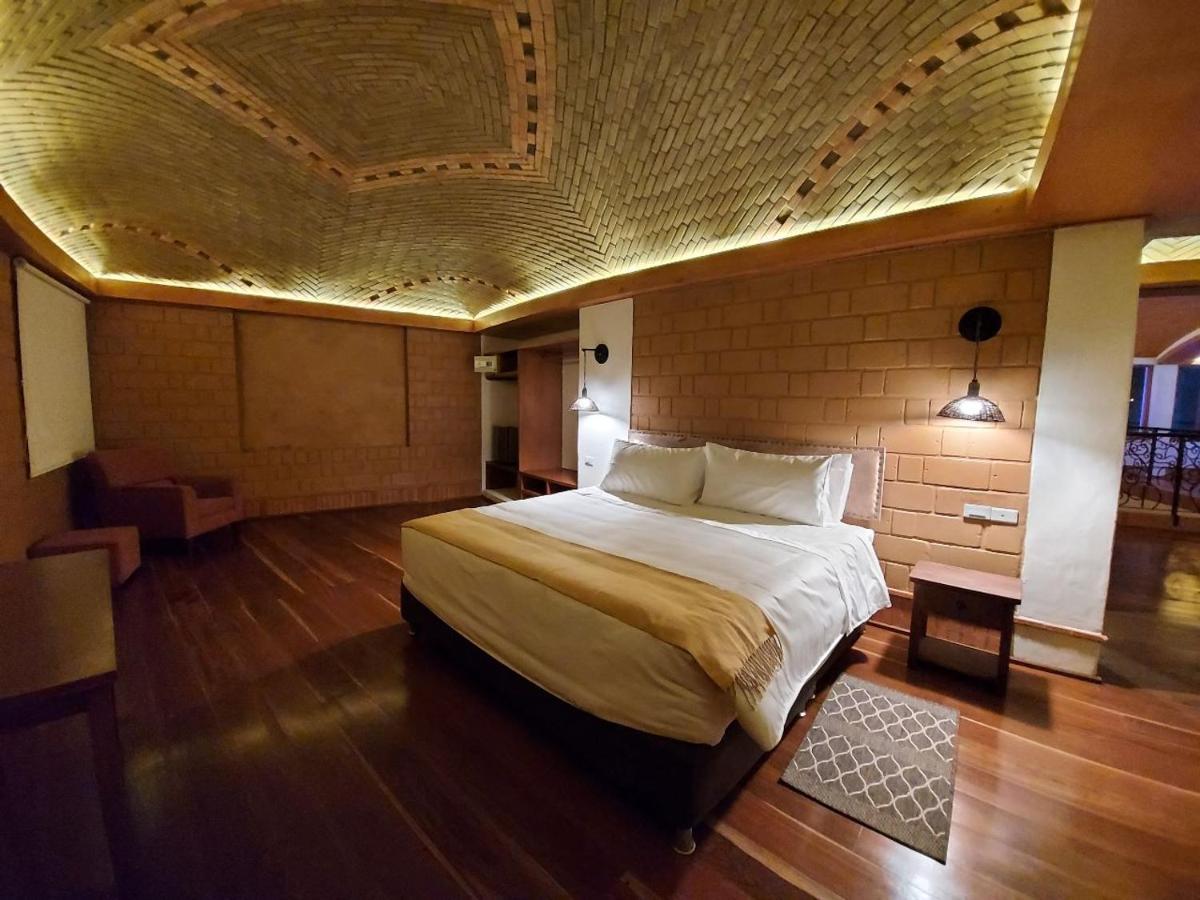 La Alhambra Hotel Boutique Вилья-де-Лейва Экстерьер фото